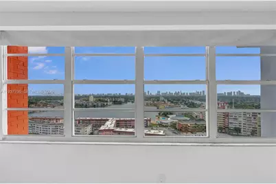 1351 NE Miami Gardens Dr #PHE4, Miami, FL 33179 - Photo 29