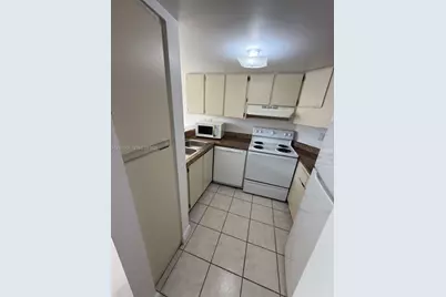 6995 NW 186th St #E506, Hialeah, FL 33015 - Photo 3