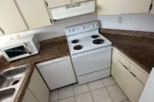 6995 NW 186th St, Hialeah, FL 33015 - Photo 3