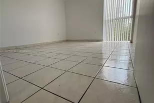 6995 NW 186th St, Hialeah, FL 33015 - Photo 13