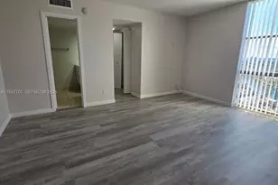 13499 Biscayne Blvd, North Miami, FL 33181 - Photo 19