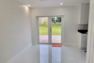 14860 SW 307th St, Homestead, FL 33033 - Photo 13