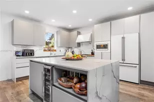 10800 NW 51st Ln, Doral, FL 33178 - Photo 5