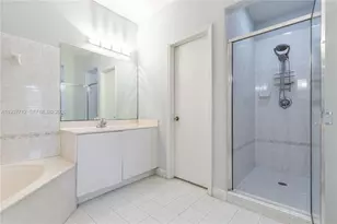 10800 NW 51st Ln, Doral, FL 33178 - Photo 27