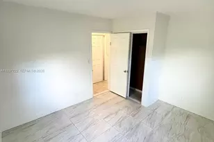 1055 NE 34th Ct, Oakland Park, FL 33334 - Photo 3