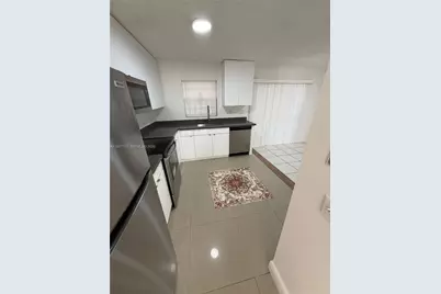 5817 Blueberry Ct #92, Lauderhill, FL 33313 - Photo 3