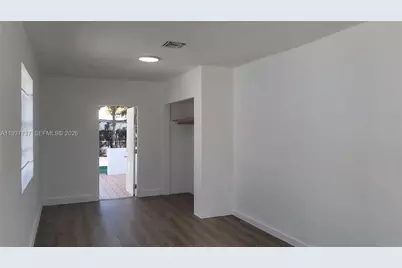 2951 NW 49th St, Miami, FL 33142 - Photo 15