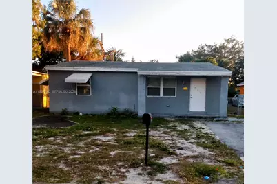 710 52nd St, West Palm Beach, FL 33407 - Photo 1