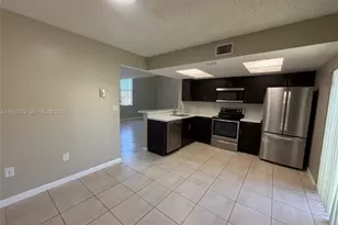1206 San Remo Cir, Homestead, FL 33035 - Photo 13
