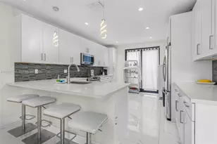 11851 SW 220th St, Miami, FL 33170 - Photo 7