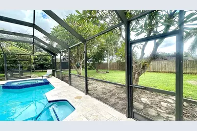 1771 NW 17th St, Homestead, FL 33030 - Photo 15