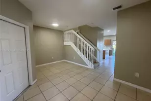 2971 SE 15th Ave, Homestead, FL 33035 - Photo 3