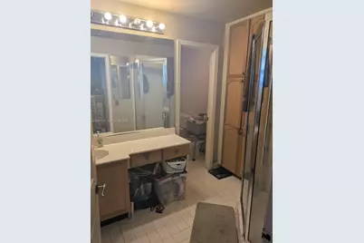 950 SW 95th Ter, Pembroke Pines, FL 33025 - Photo 5