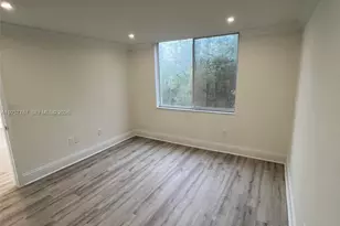 1720 NW N River Dr, Miami, FL 33125 - Photo 9