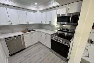 1720 NW N River Dr, Miami, FL 33125 - Photo 3