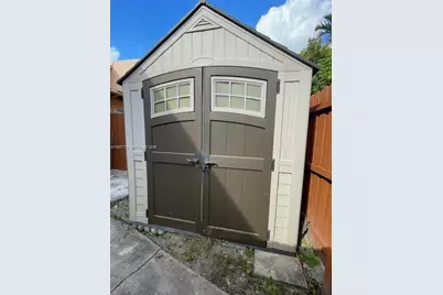 4357 W 11th Ln #55, Hialeah, FL 33012 - Photo 17