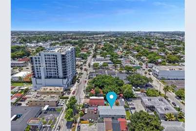 1621 NW 16th St, Miami, FL 33125 - Photo 7