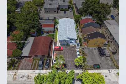 1621 NW 16th St, Miami, FL 33125 - Photo 3