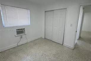 1026 NW 2nd St, Miami, FL 33128 - Photo 5