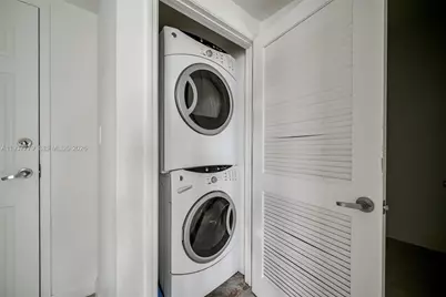 140 S Dixie Hwy #1011, Hollywood, FL 33020 - Photo 3