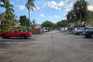 842 Banks Rd, Coconut Creek, FL 33063 - Photo 15