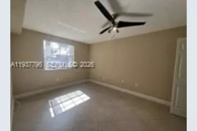 2831 N Oakland Forest Dr #103, Oakland Park, FL 33309 - Photo 7