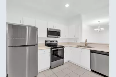 3873 Tree Top Dr #3873, Weston, FL 33332 - Photo 9