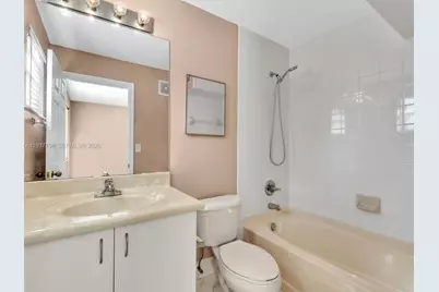 3873 Tree Top Dr #3873, Weston, FL 33332 - Photo 27
