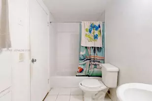 3850 Washington St, Hollywood, FL 33021 - Photo 17