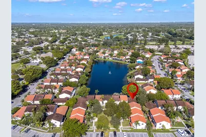 10831 NW 3rd Ct, Pembroke Pines, FL 33026 - Photo 37