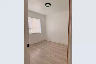 16675 NE 20th Ave #5, North Miami Beach, FL 33162 - Photo 5