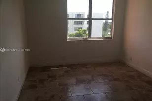 9001 SW 77th Ave, Miami, FL 33156 - Photo 11