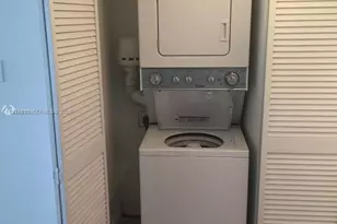 9001 SW 77th Ave, Miami, FL 33156 - Photo 9