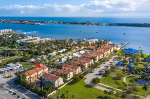 104 Harbors Way, Boynton Beach, FL 33435 - Photo 1