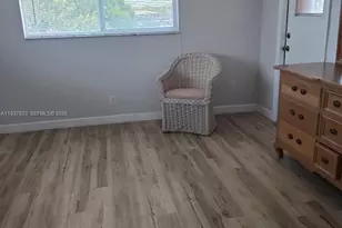 2440 SW 81st Ave, Davie, FL 33324 - Photo 7