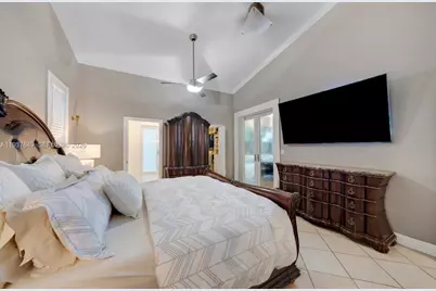 3190 SW 133rd Pl, Miami, FL 33175 - Photo 13