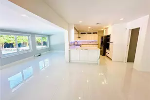 8160 W 18th Ct, Hialeah, FL 33014 - Photo 7