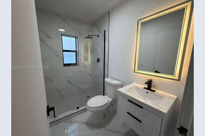 854 NW 76th St, Miami, FL 33150 - Photo 19