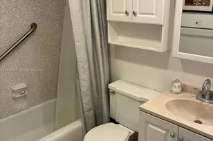 10185 Collins Ave, Bal Harbour, FL 33154 - Photo 31