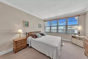 3111 N Ocean Dr, Hollywood, FL 33019 - Photo 23