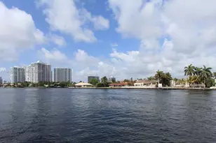 3177 S Ocean Dr, Hallandale Beach, FL 33009 - Photo 25