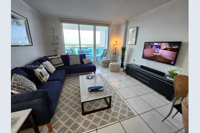 2301 Collins Av #1026, Miami Beach, FL 33139 - Photo 5