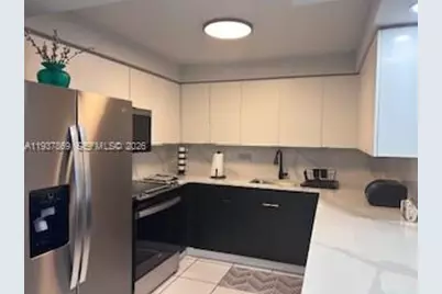 2301 Collins Av #1026, Miami Beach, FL 33139 - Photo 7