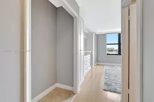 9801 Collins Ave, Bal Harbour, FL 33154 - Photo 31