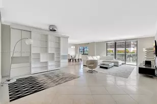 9801 Collins Ave, Bal Harbour, FL 33154 - Photo 3