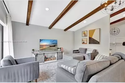 83 N Ironwood Way N #-, Palm Beach Gardens, FL 33418 - Photo 9