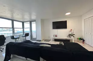 2899 Collins Ave, Miami Beach, FL 33140 - Photo 11