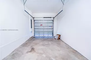 5125 SW 37th St, Pembroke Park, FL 33023 - Photo 9