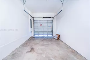 5125 SW 37th St, Pembroke Park, FL 33023 - Photo 25