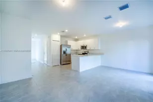 5125 SW 37th St, Pembroke Park, FL 33023 - Photo 11